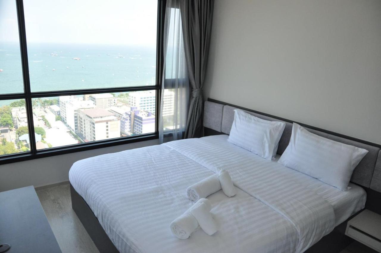 The Base Central Pattaya Seaview ภายนอก รูปภาพ