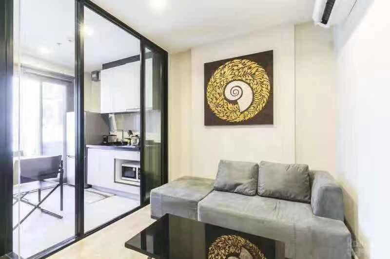 The Base Central Pattaya Seaview ภายนอก รูปภาพ