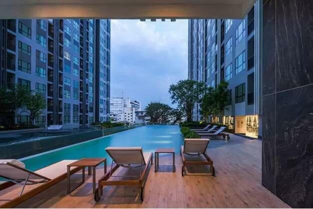 The Base Central Pattaya Seaview ภายนอก รูปภาพ