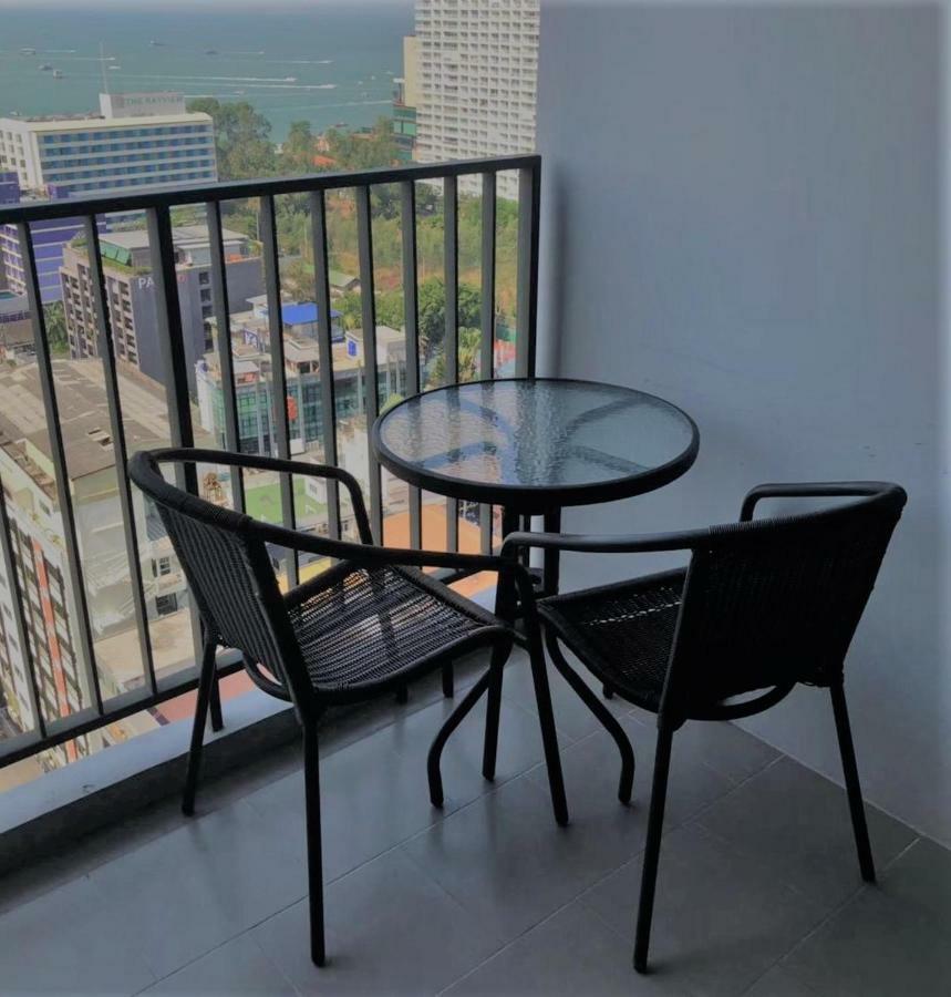 The Base Central Pattaya Seaview ภายนอก รูปภาพ