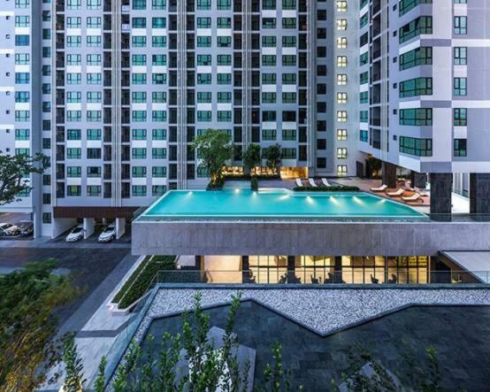 The Base Central Pattaya Seaview ภายนอก รูปภาพ